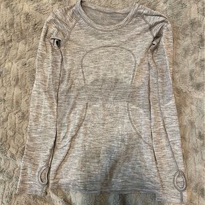 Lululemon Swiftly Tech Long Sleeve